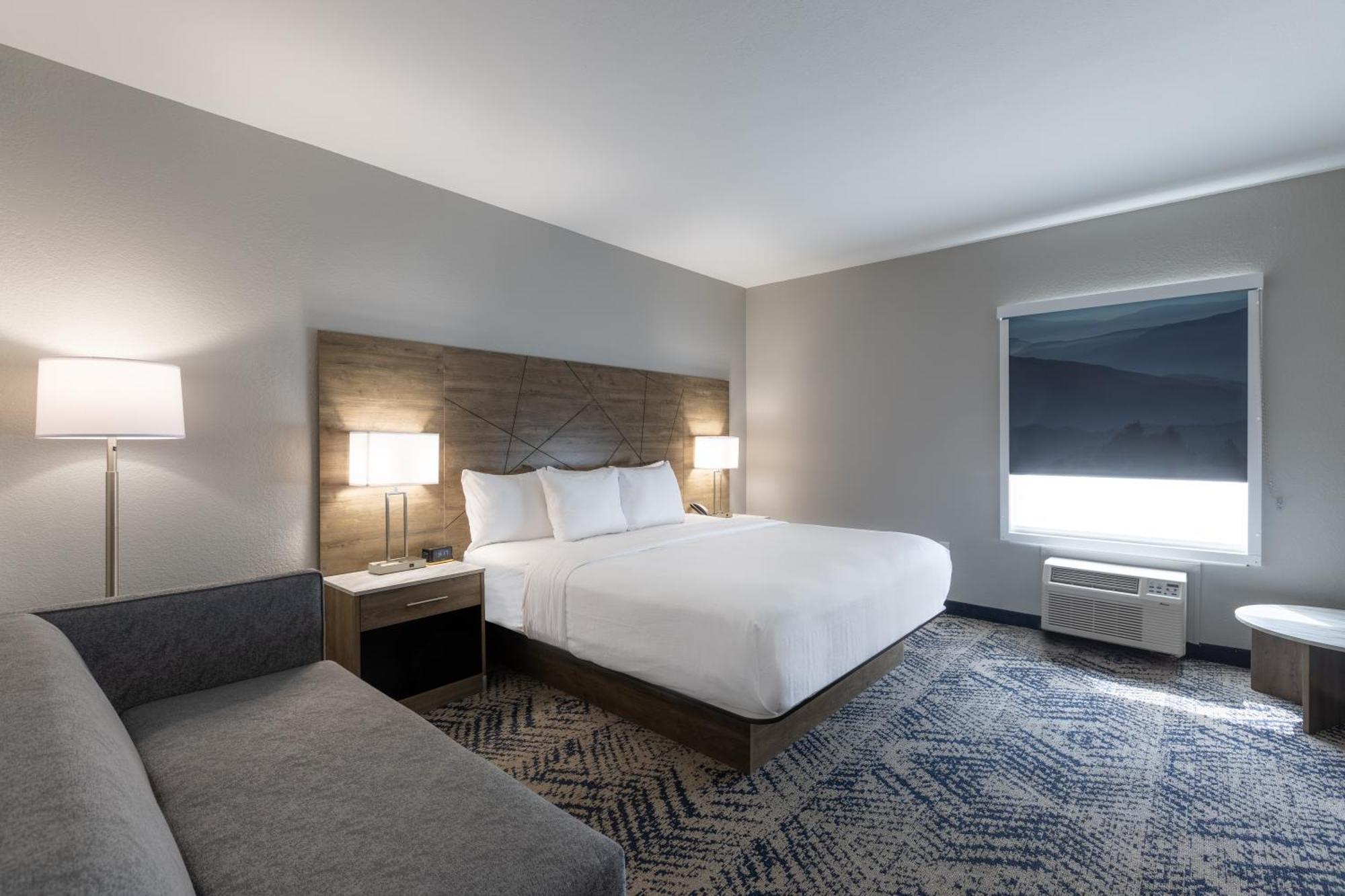 Rodeway Inn & Suites Near Outlet Mall - Ашвил Екстериор снимка